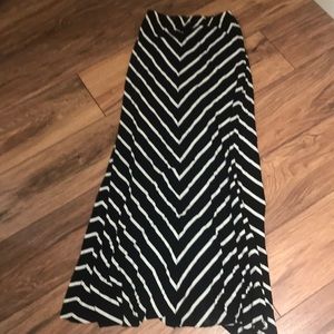 Long skirt. Fitting. Gorgeous!